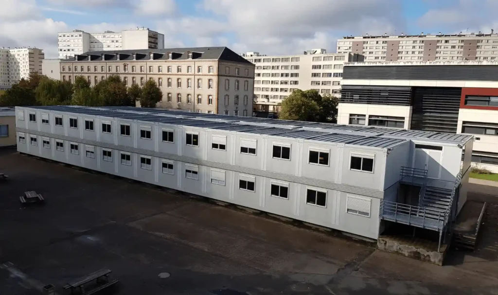 lycée modulaire sur deux étages